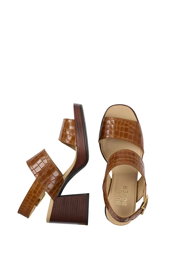 Bullboxer Sandalen Met Hak Bruin 256001E2L_TANNTD 4 Bullboxer Sandalen Met Hak Bruin 256001E2L_TANNTD - Afbeelding 2