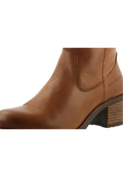 Bullboxer Enkellaarzen Tan/ Cognac 611504E6L_NUTTTD 12 Bullboxer Enkellaarzen Tan/ Cognac 611504E6L_NUTTTD -BULLBOXER winkel image 1776